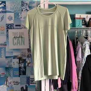 green lululemon swiftly tech